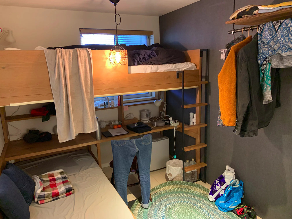 room.jpg